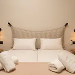 Solesea Rooms